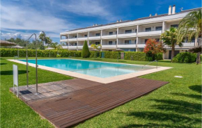 Beautiful apartment in Bahía de Jávea with Outdoor swimming pool, WiFi and 2 Bedrooms